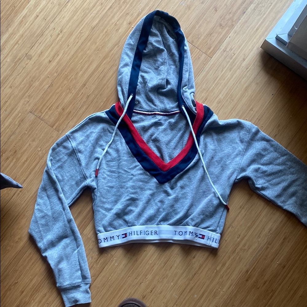 Tommy Hilfiger Gray Cropped Hoodie